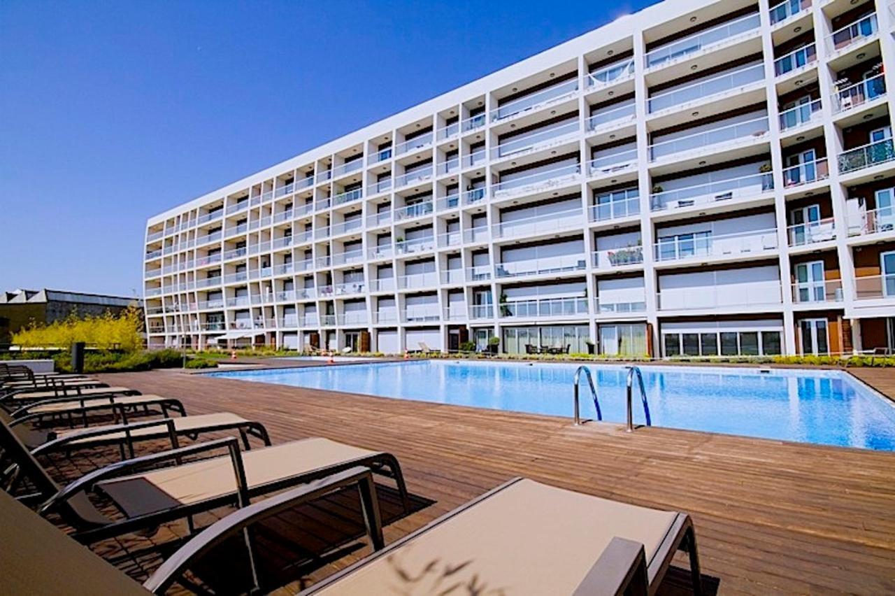 New Loft With Swimming Pool At Parque Das Nacoes! Lisboa Eksteriør billede